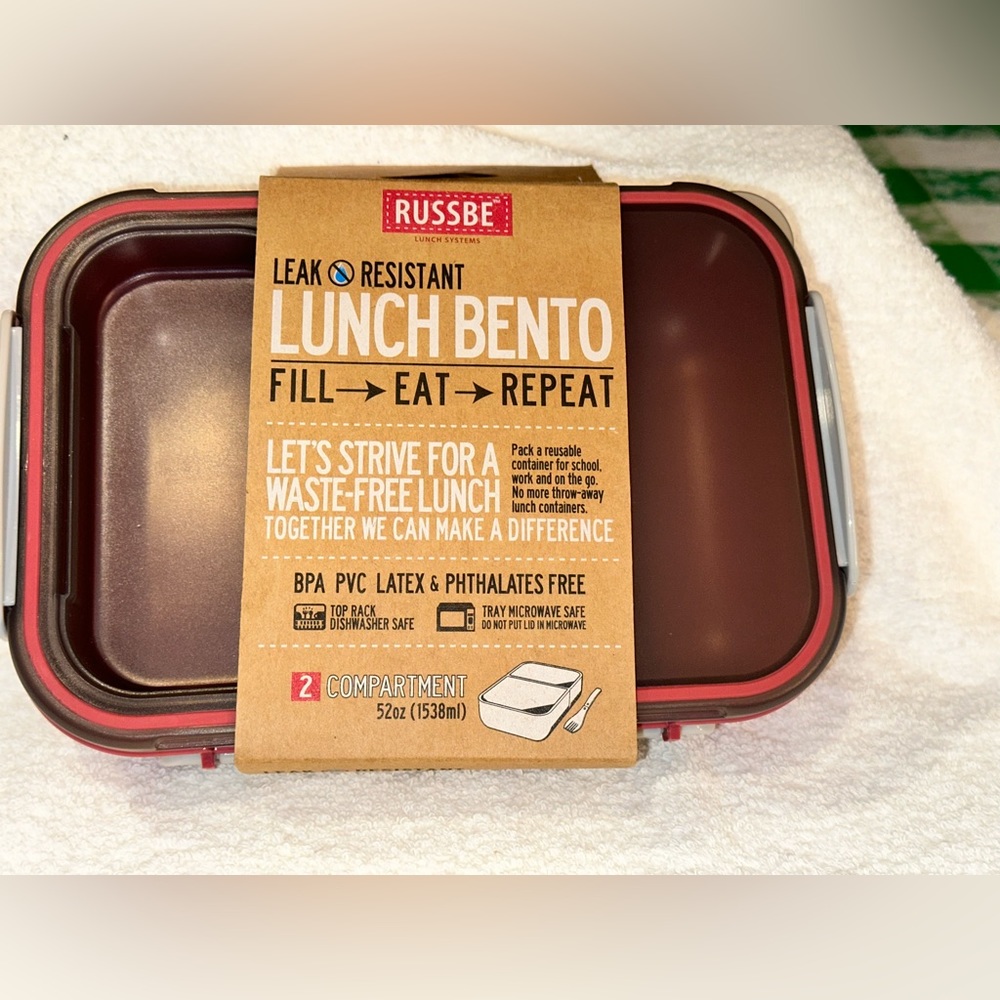 NWT Russbe 2 Compartment Bento Lunch Box Fill Eat Repeat Leak Resistant